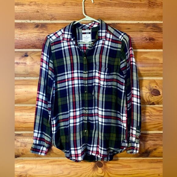 American Eagle Amazingly Soft Boyfriend Fit Flannel Button Down Shirt Size Small - Picture 1 of 9